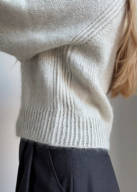 lyra blouse by aegyoknit, by Karoline Skovgaard Bentsen