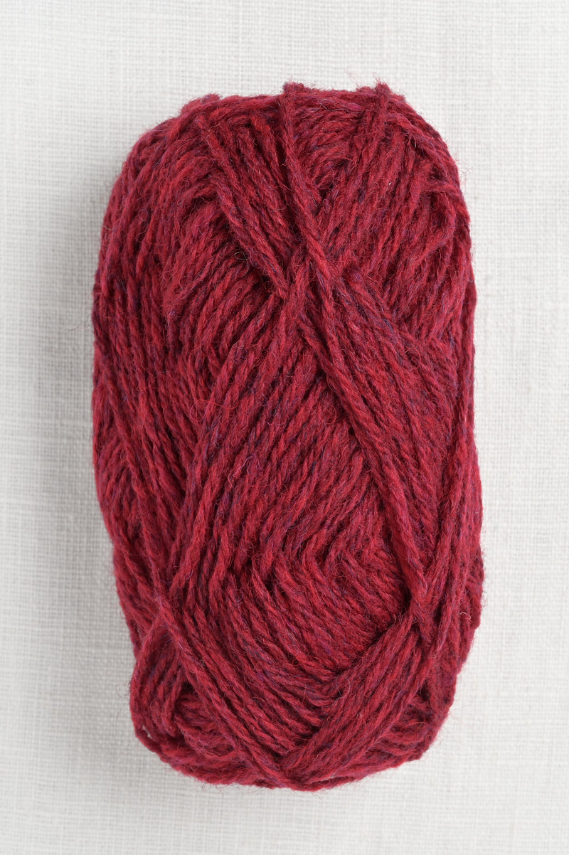 jamieson's shetland double knitting 323 cardinal
