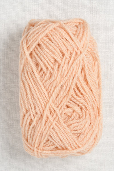 jamieson's shetland double knitting 440 peach