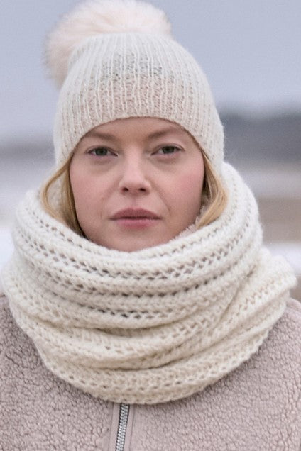 Mode at Rowan Patterns – Wool and Company