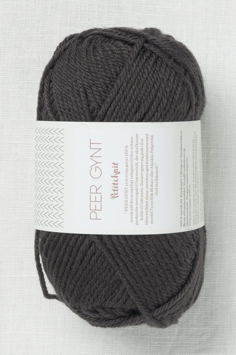 Sandnes Garn Peer Gynt 3891 Dusty Noir (PetiteKnit Color Palette)