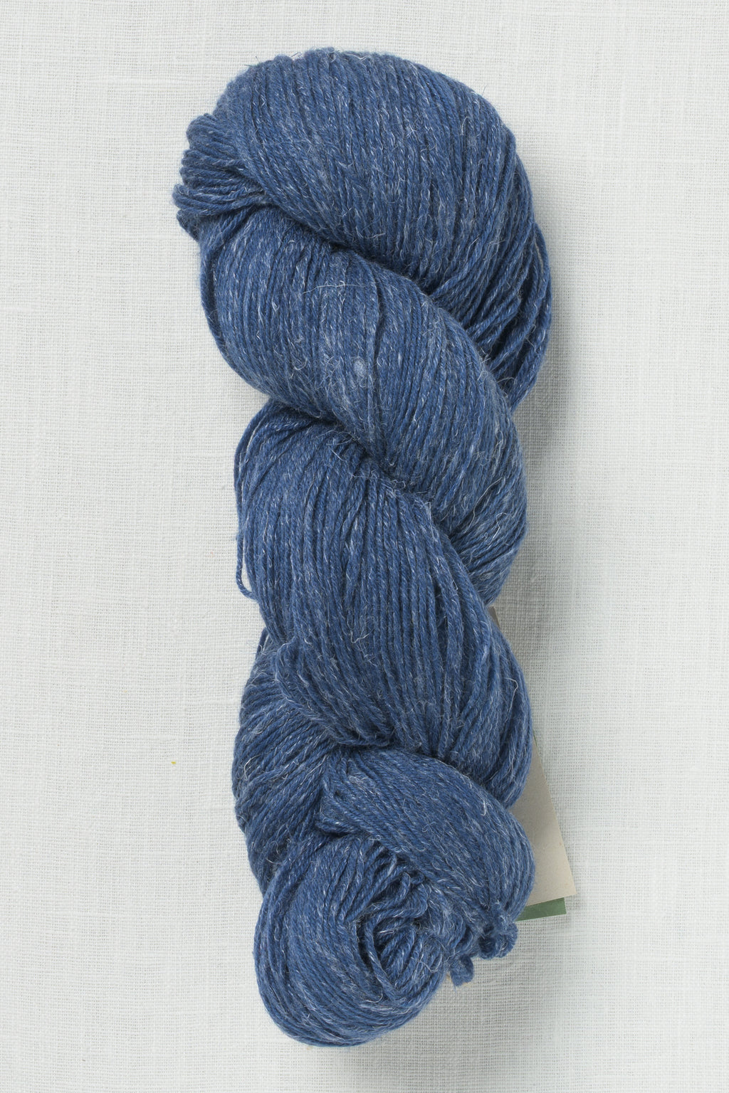Urth Yarns Trill Macaw