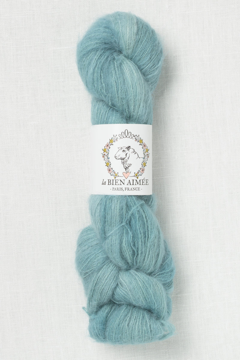 La Bien Aimee Little Kumo Hegelia