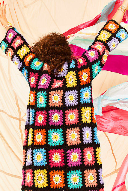 10525 Coat'Chella Jacket by Sirdar