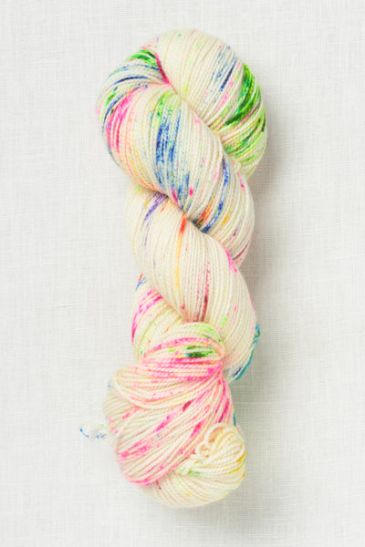 Madelinetosh Tosh Sock Umbrella Sky