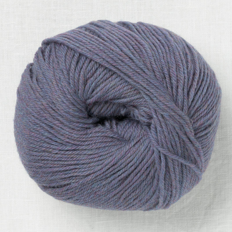 Universal Yarn Deluxe Worsted Superwash 756 Channel