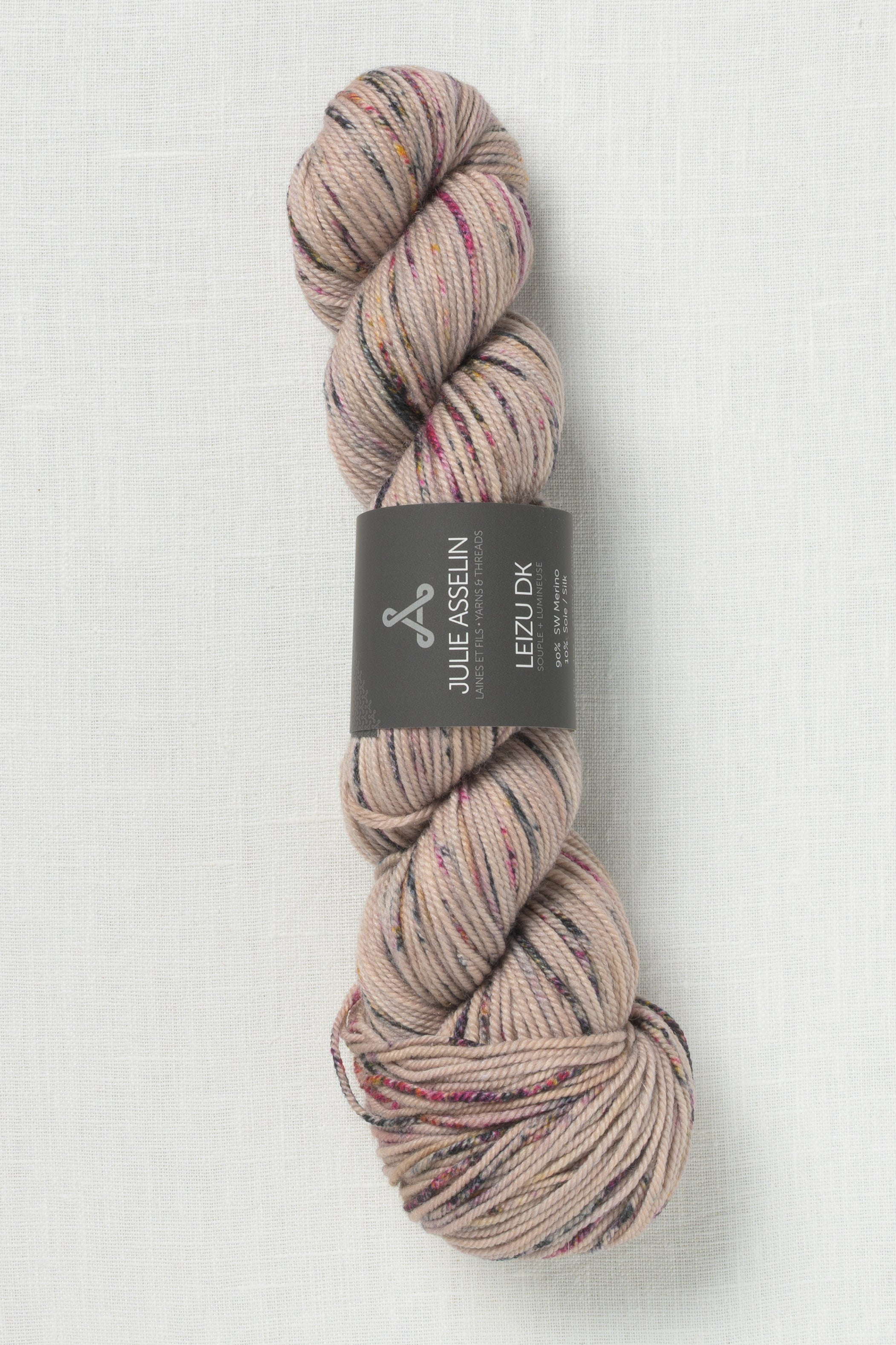 Julie Asselin Leizu DK – Wool and Company Julie Asselin Leizu DK – Wool and Company