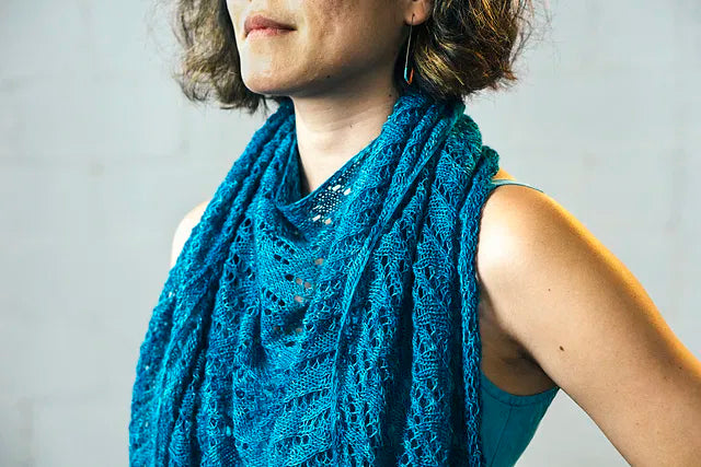 Lluvia Shawl by Susanna IC