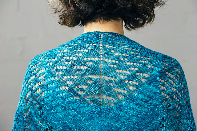 Lluvia Shawl by Susanna IC