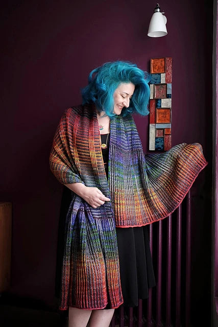 Beaubourg Wrap by Julie Knits in Paris