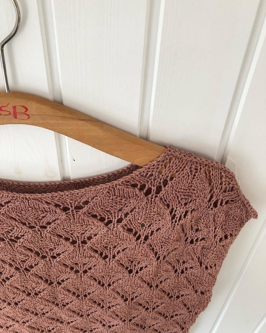 Hydrangeas Top by Trine Meulengracht