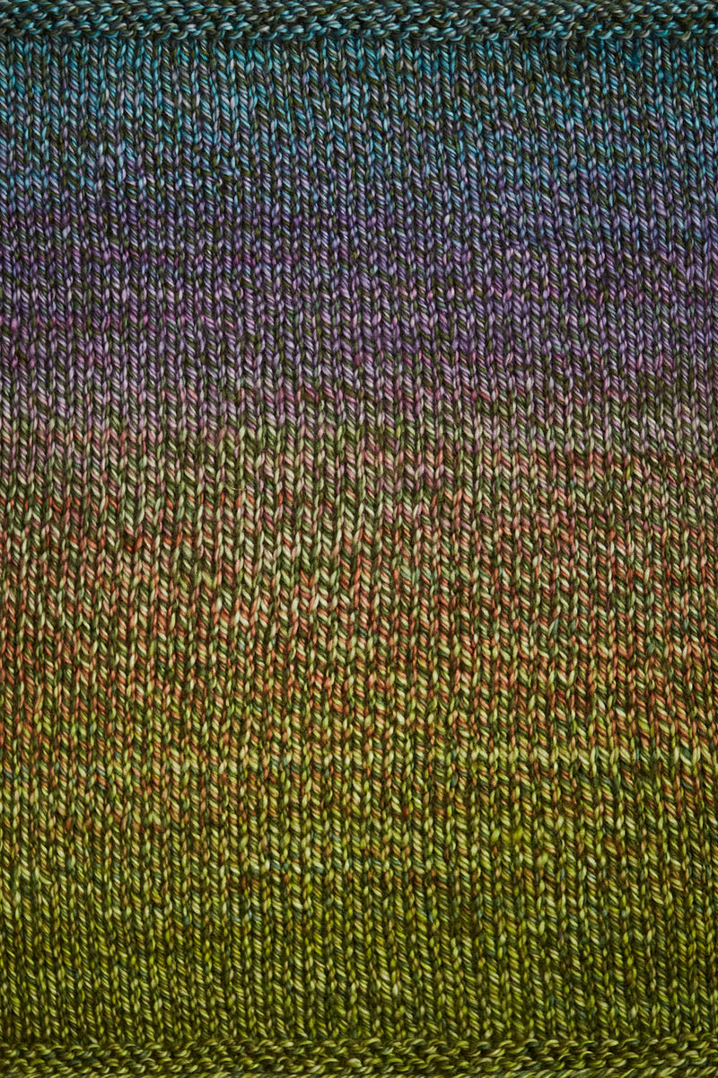 Urth Yarns Spiral Grain Light Worsted Sugar Pine swatch