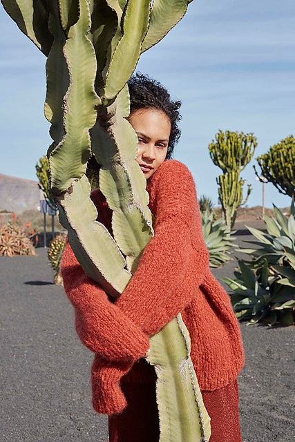 Gaia's Embrace by WOOLADDICTS Design Team