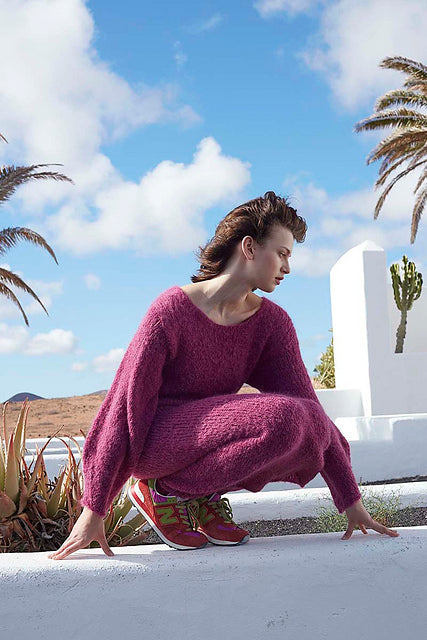 Soft Embrace by WOOLADDICTS Design Team