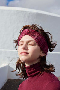 Pearl-kissed by WOOLADDICTS Design Team