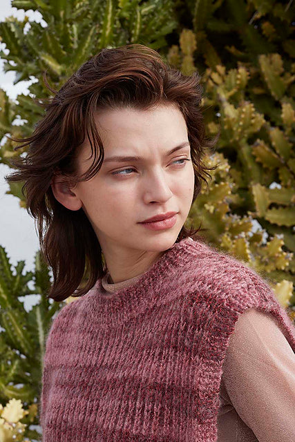 Pearlescent by WOOLADDICTS Design Team