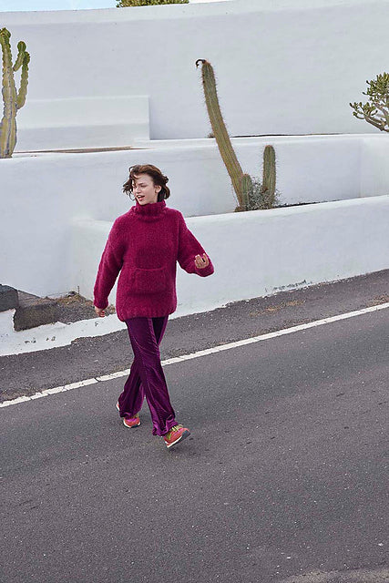 Velvet Touch by WOOLADDICTS Design Team