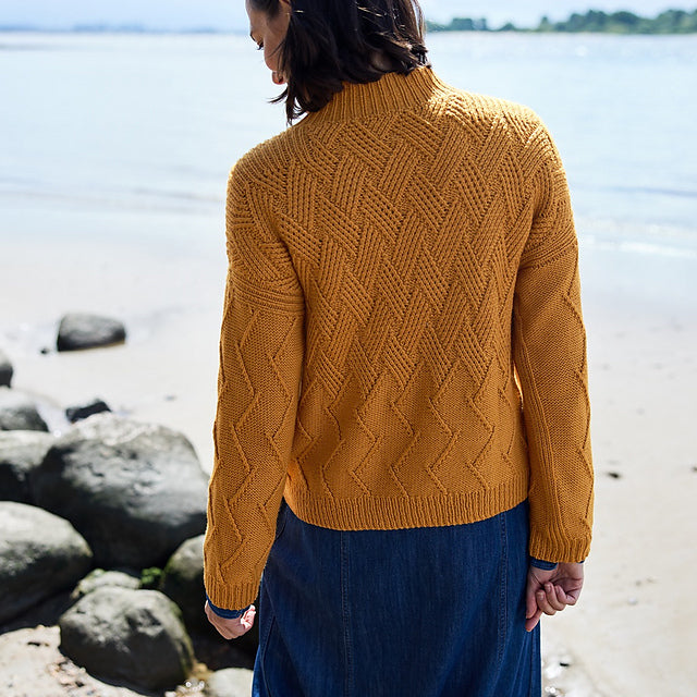 Moments in Nature by Xiaowei Design