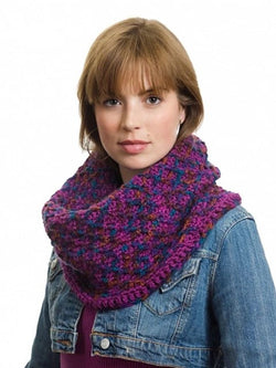 Criss Cross Cowl by Rochelle Johnson