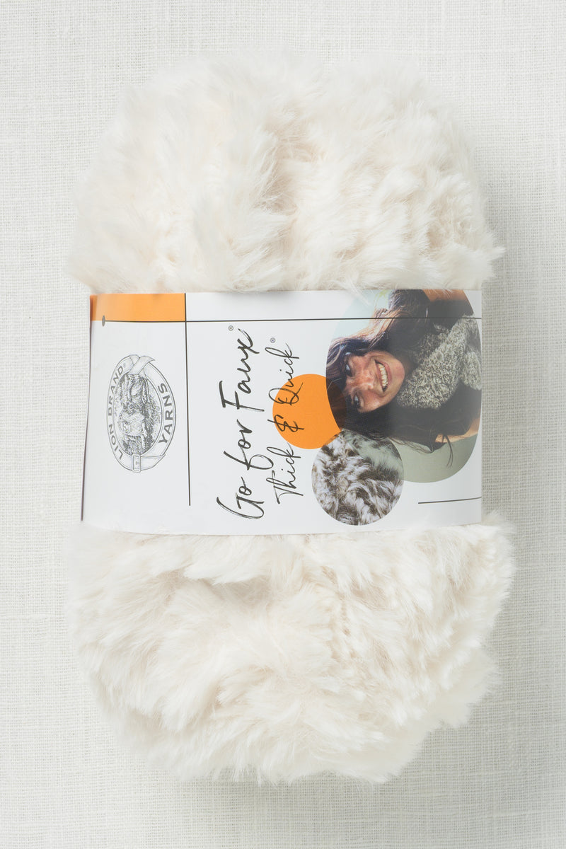 Lion Brand Go For Faux Thick & Quick 098AJ Baked Alaska