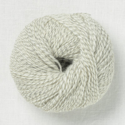 Universal Yarn Linear 101 Minimalism