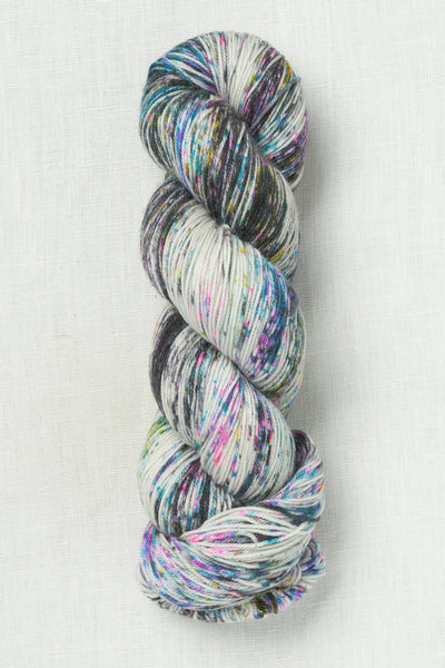 Madelinetosh Twist Light Bubblegum Alley