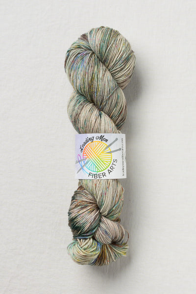 Leading Men Show Stopper River Rock