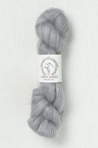 La Bien Aimee Soyeux Direwolf