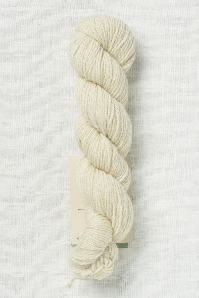 Urth Yarns Spiral Grain Light Worsted Almond