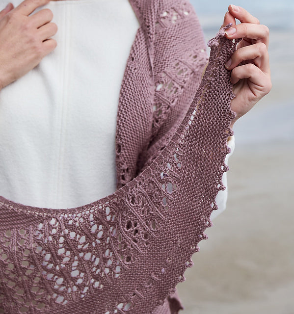 Play of Light by Keka Guillén