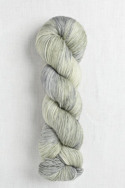 Madelinetosh Farm Twist Matcha / Solid
