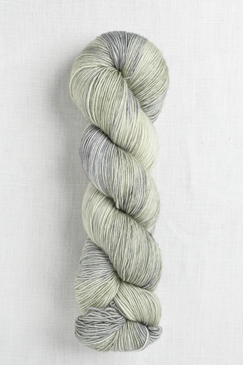 Madelinetosh Farm Twist Matcha / Solid