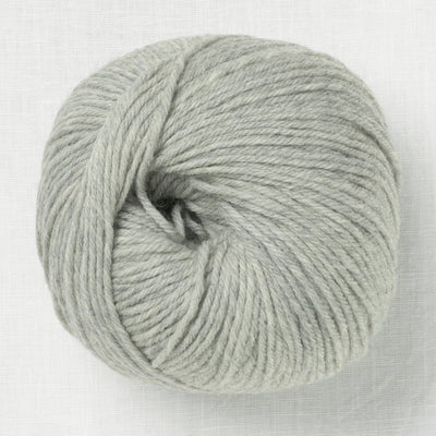 Universal Yarn Deluxe Worsted Superwash 749 Smoke Heather