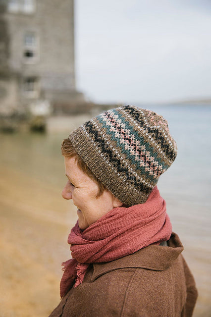 Grand Shetland Adventure Knits by Gudrun Johnston and Mary Jane Mucklestone