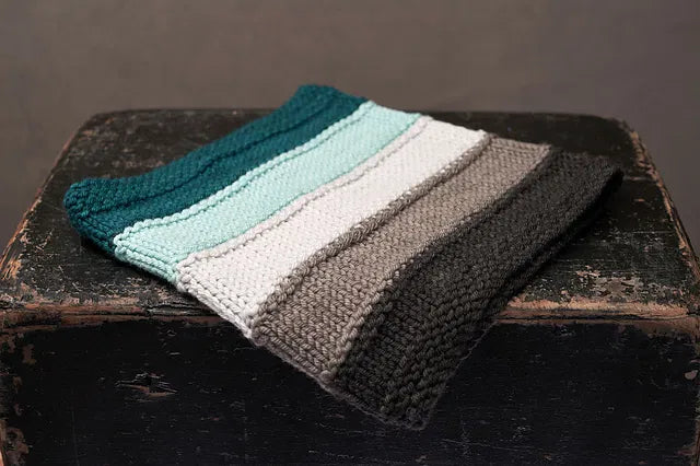 Clems Run Cowl by Jocelyn Tunney