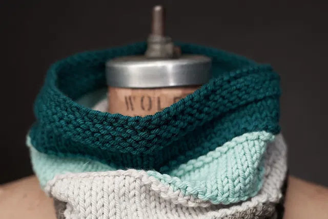 Clems Run Cowl by Jocelyn Tunney