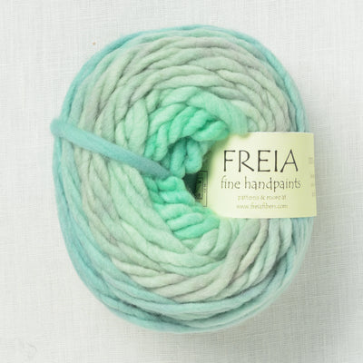 Freia Ombre Super Bulky Surf