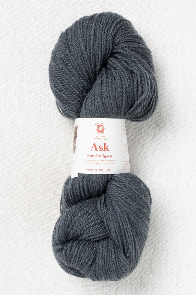 Hillesvåg Ask 6051 Dark Gray