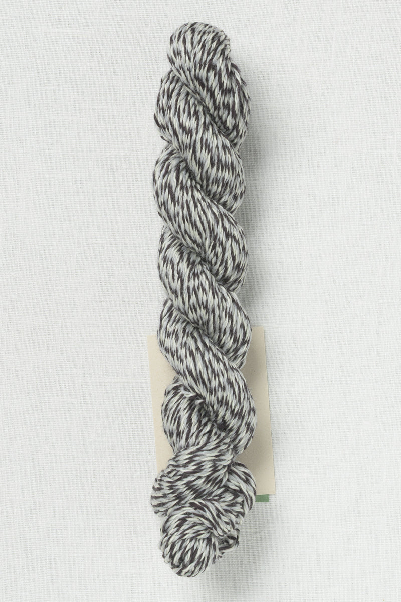 Urth Yarns Spiral Grain Light Worsted Poppyseed