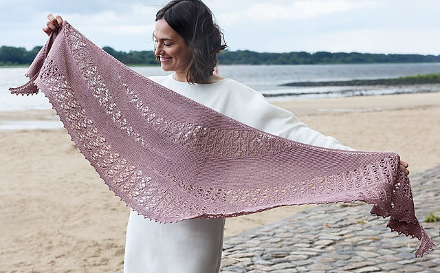 Play of Light by Keka Guillén