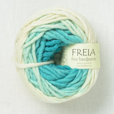 Freia Ombre Super Bulky Ice Queen