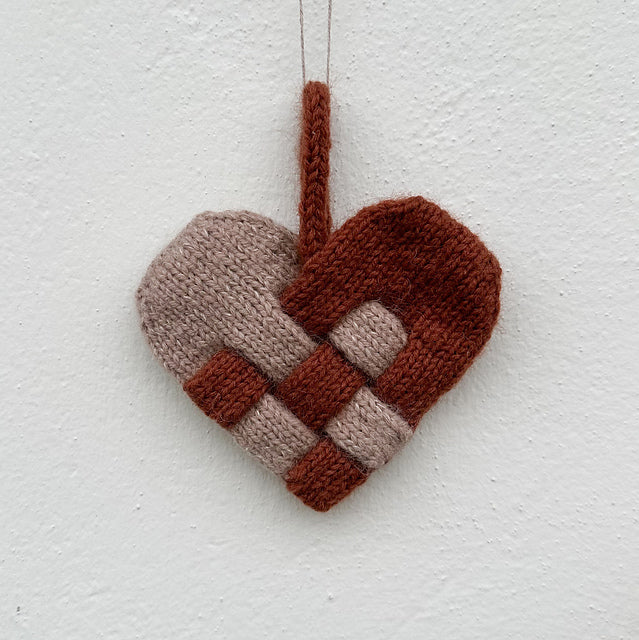 Olives Christmas Heart by Pernille Larsen