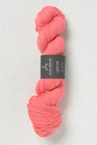 Julie Asselin Leizu DK Momo