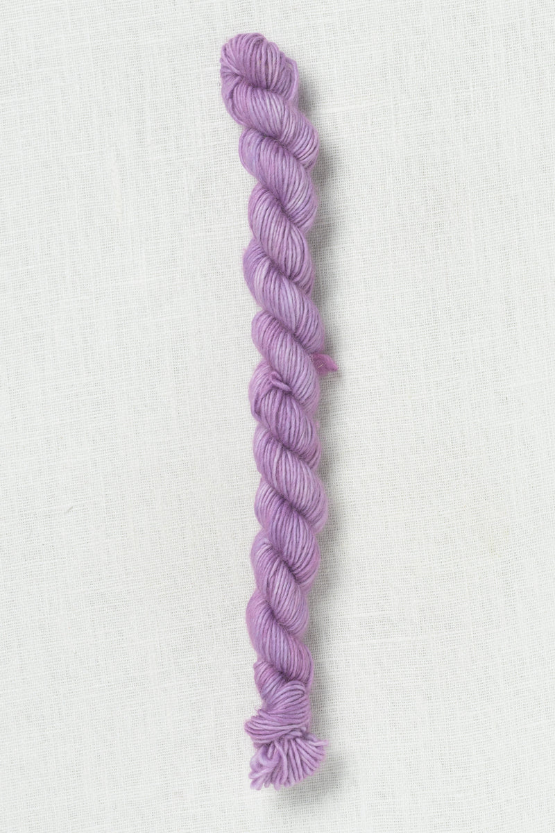 Madelinetosh Unicorn Tails Beautiful Liar / Solid