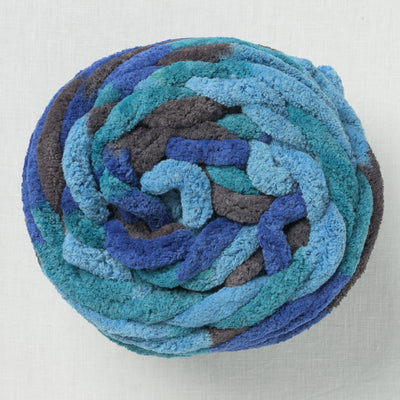 Lion Brand Cover Story Thick & Quick 205CJ Coastline