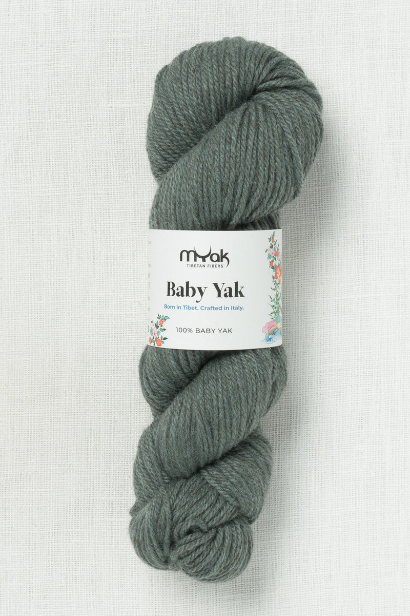 mYak Baby Yak Medium Tibetan Sky
