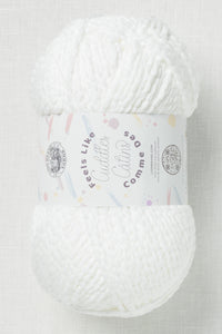 Lion Brand Feels Like Cuddles 100D Snow