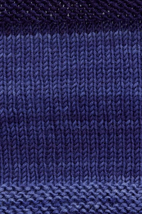 Urth Yarns Monokrom Fingering 3056 swatch