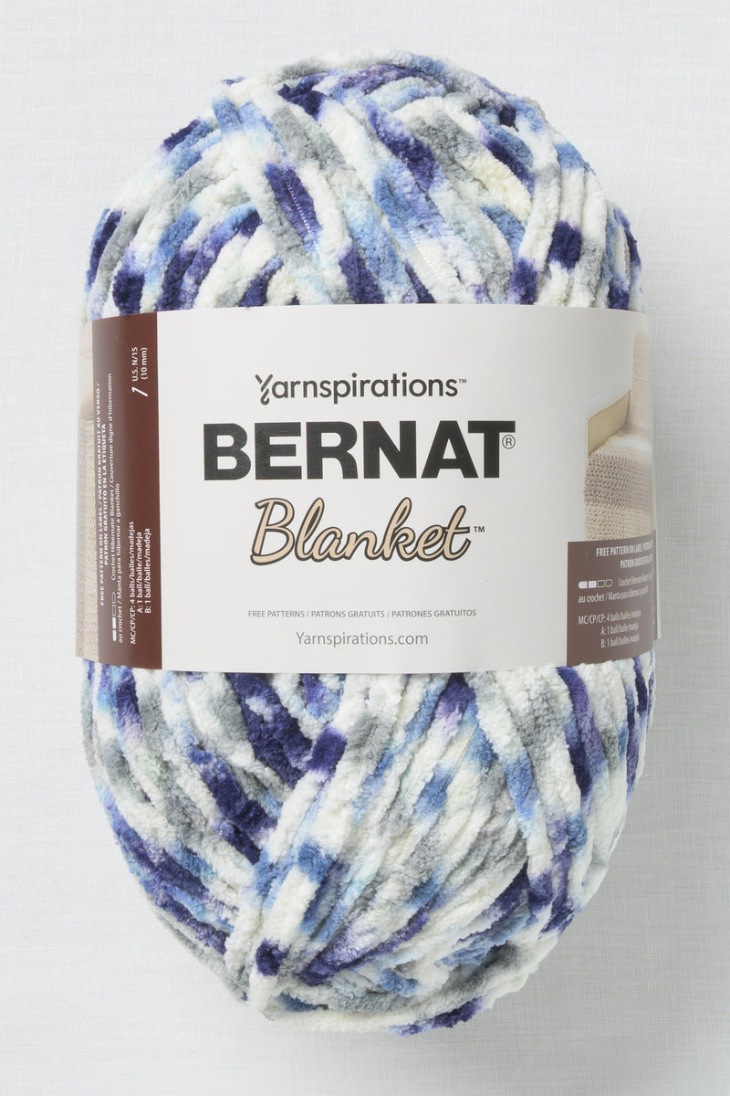 Bernat Blanket Ice Blue Dot