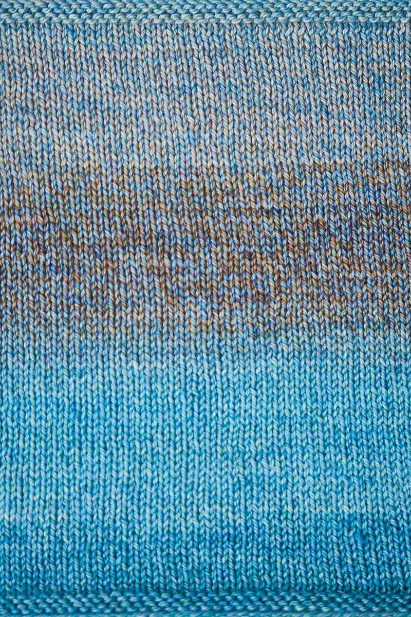 Urth Yarns Spiral Grain Light Worsted Jacaranda swatch